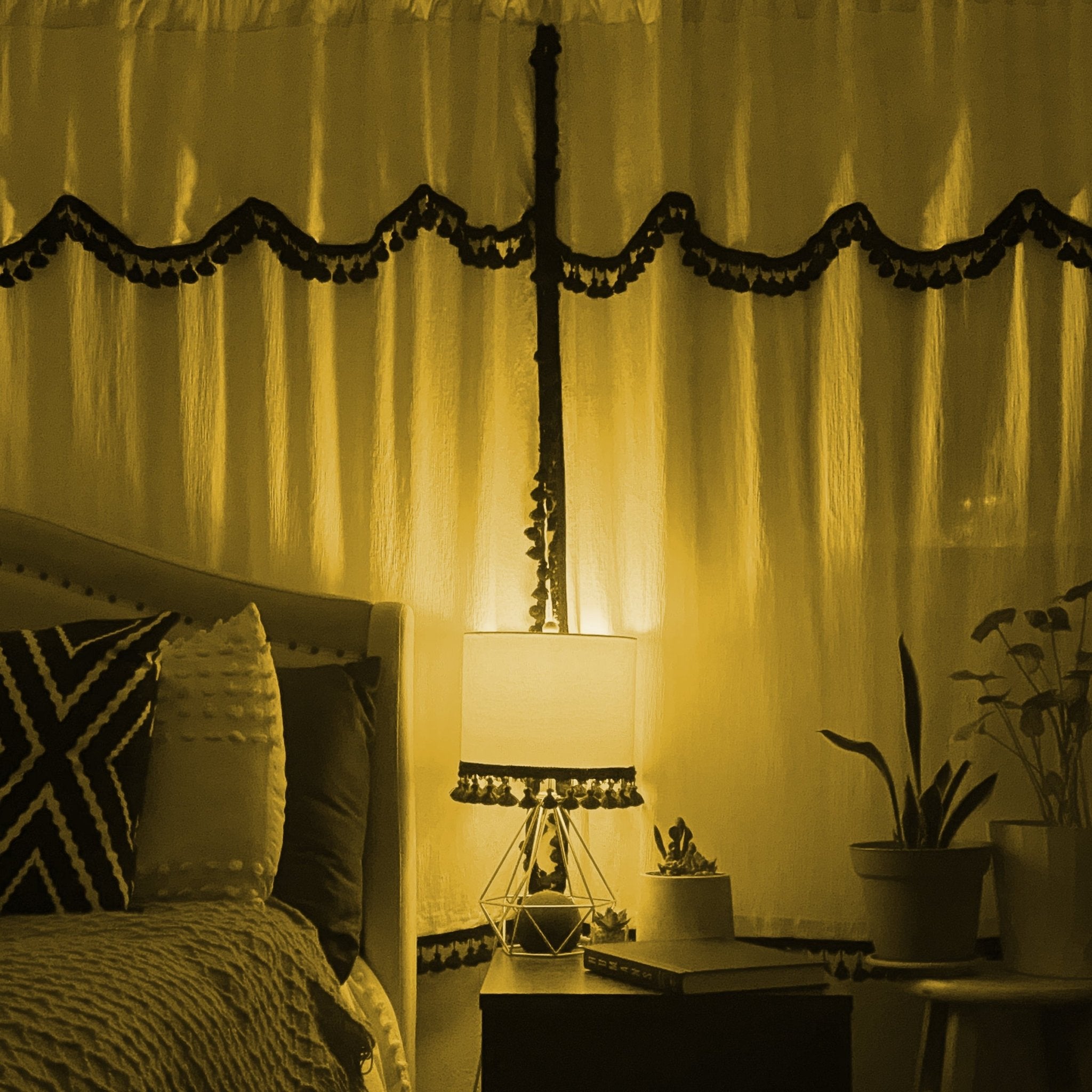 4.5W Clear Glass Transparent Yellow A19 Dimmable LED Filament Light Bulb - Worldwide Electric Supplies